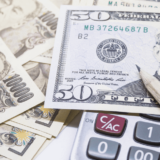 今さら聞けない！円安と円高どっちがいい？海外旅行に行くべきなのは？